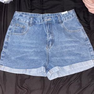 Mom Jean Shorts